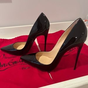 Christian Louboutin So Kate Pump Size 38.5